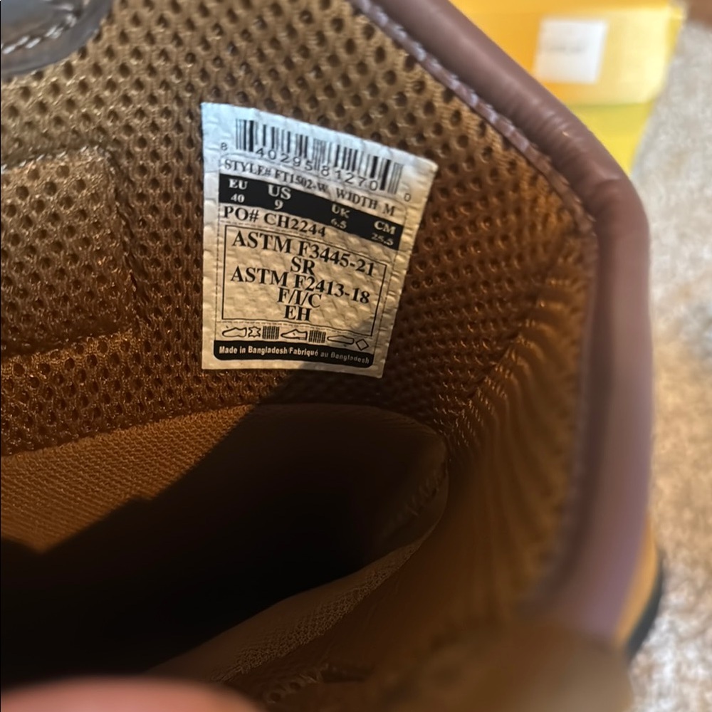 Carhartt Tan and Brown Work Boots - Picture 11 of 16